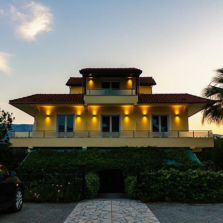 Villa Niku ベラト エクステリア 写真